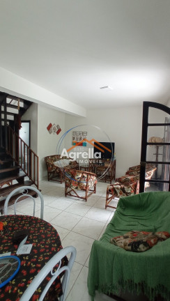 Imagem Casa com 4 Quartos à Venda, 230 m² em Perequê Açu - Ubatuba Imagem Casa com 4 Quartos à Venda, 230 m² em Perequê Açu - Ubatuba