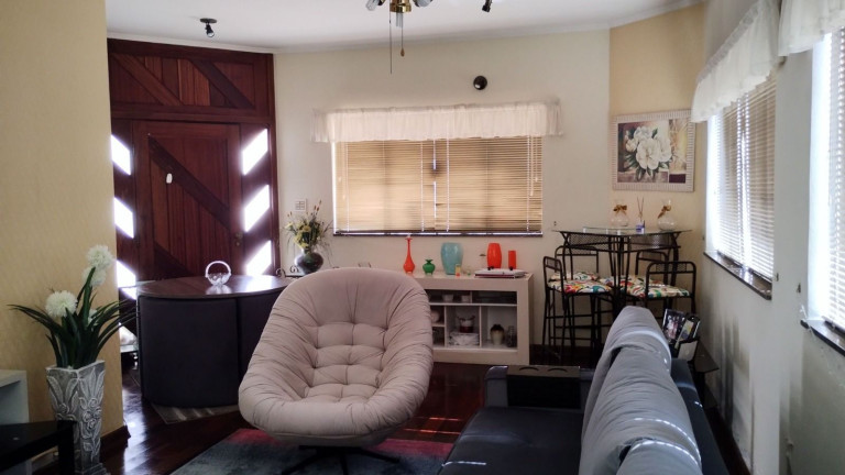 Imagem Casa com 3 Quartos à Venda, 225 m² em Jardim Simus - Sorocaba Imagem Casa com 3 Quartos à Venda, 225 m² em Jardim Simus - Sorocaba