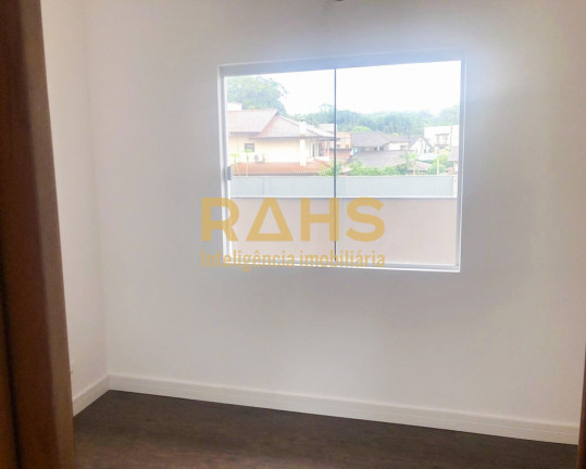 Imagem Casa com 3 Quartos à Venda, 84 m² em Vila Nova - Joinville Imagem Casa com 3 Quartos à Venda, 84 m² em Vila Nova - Joinville