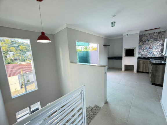 Sobrado com 3 Quartos à Venda, 180 m² em Praia Dos Amores - Balneário Camboriú