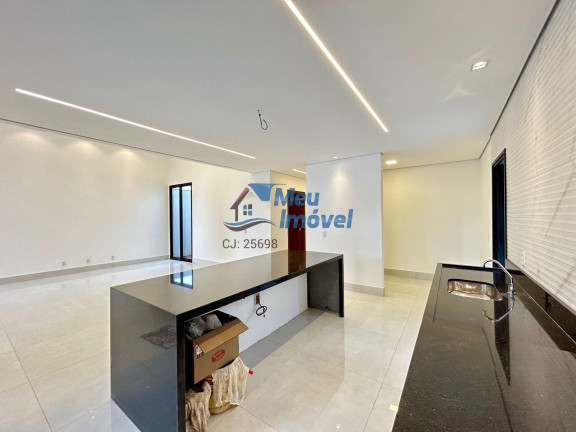 Imagem Casa com 4 Quartos à Venda, 220 m² em Setor Habitacional Vicente Pires - Brasília
