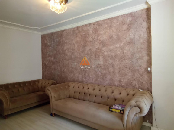 Imagem Casa com 3 Quartos à Venda, 84 m²