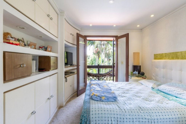 Imagem Casa com 3 Quartos à Venda, 376 m² em Transurb - Itapevi Imagem Casa com 3 Quartos à Venda, 376 m² em Transurb - Itapevi