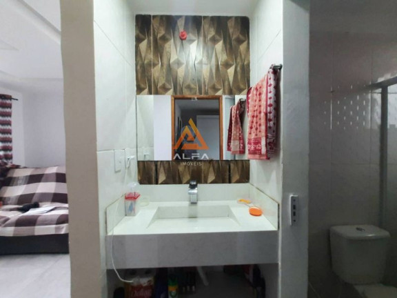 Imagem Casa com 2 Quartos à Venda, 56 m²