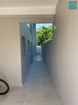 Imagem Casa com 2 Quartos à Venda, 71 m²