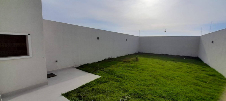 Imagem Sobrado com 3 Quartos à Venda, 130 m² em Recanto Tropical - Cascavel