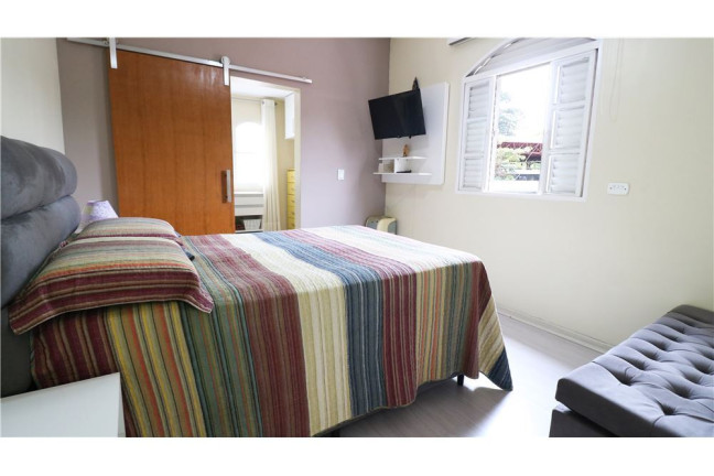 Imagem Casa com 3 Quartos à Venda,  em Jardim Bom Refúgio - São Paulo