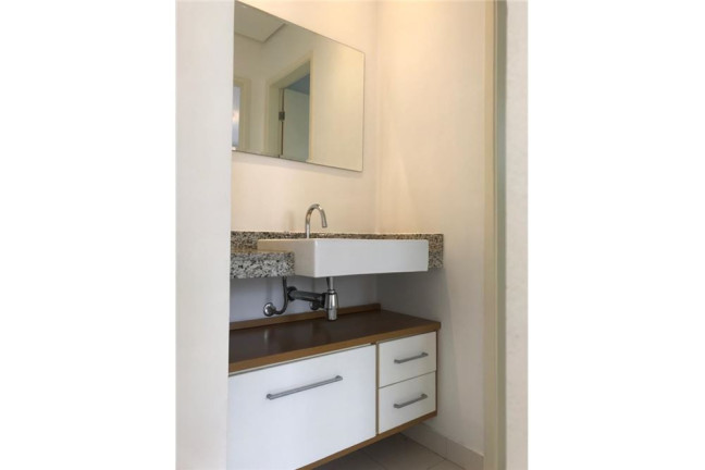 Imagem Imóvel com 1 Quarto à Venda, em Vila Olímpia - São Paulo Imagem Imóvel com 1 Quarto à Venda, em Vila Olímpia - São Paulo