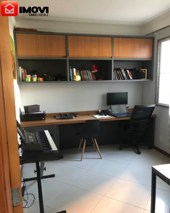 Imagem Casa com 4 Quartos à Venda, 198 m² em Santa Luzia - Serra