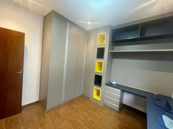 Imagem Casa com 3 Quartos à Venda, 318 m² em Parque Residencial Maria Elmira - Caçapava