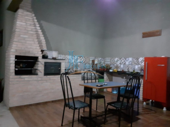 Imagem Imóvel com 4 Quartos à Venda, 105.000 m² em Centro - Cajuru