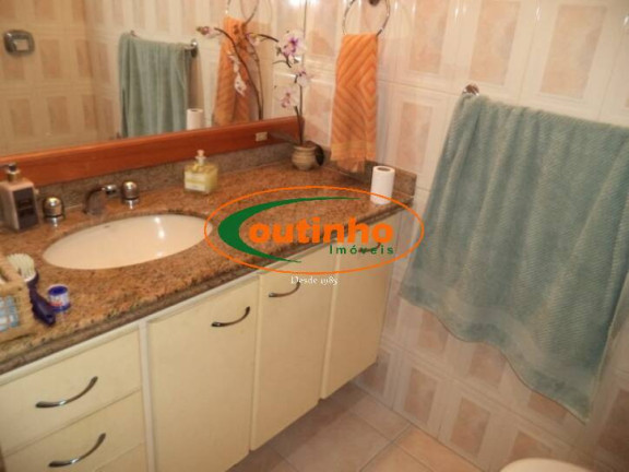 Imagem Apartamento com 4 Quartos à Venda, 160 m² em Tijuca - Rio De Janeiro Imagem Apartamento com 4 Quartos à Venda, 160 m² em Tijuca - Rio De Janeiro