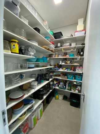 Imagem Sobrado com 4 Quartos à Venda, 304 m² em Caguaçu - Sorocaba