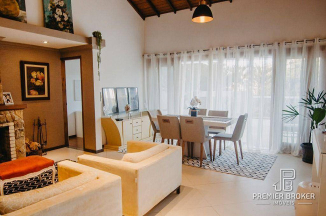 Imagem Casa com 3 Quartos à Venda, 390 m² em Várzea - Teresópolis Imagem Casa com 3 Quartos à Venda, 390 m² em Várzea - Teresópolis
