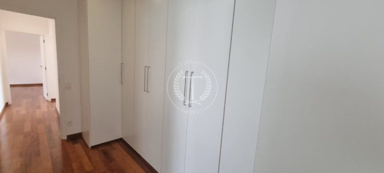 Imagem Apartamento com 3 Quartos à Venda, 195 m² em Vila Sofia - São Paulo