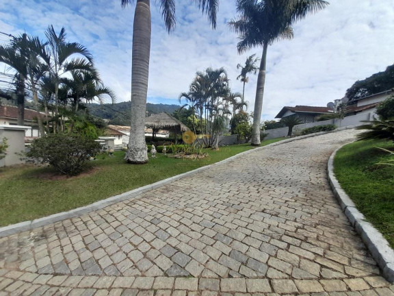 Imagem Casa com 3 Quartos à Venda, 776 m² em Barra Do Imbuí - Teresópolis