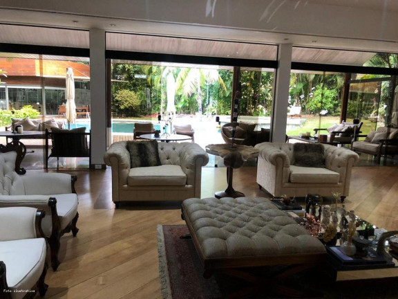 Imagem Casa com 8 Quartos à Venda, 1.207 m² em Barra Da Tijuca - Rio De Janeiro