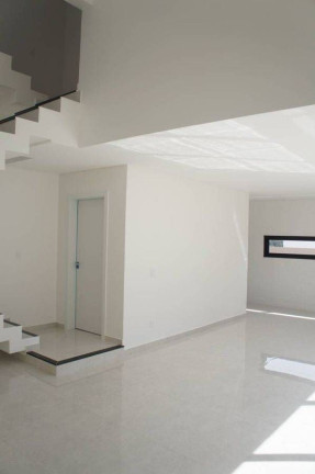 Imagem Casa com 3 Quartos à Venda, 158 m² em Fraron - Pato Branco Imagem Casa com 3 Quartos à Venda, 158 m² em Fraron - Pato Branco