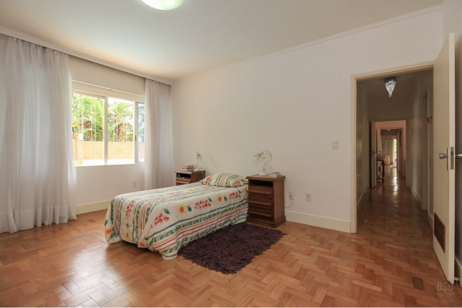 Imagem Casa com 3 Quartos à Venda, 358 m² em Três Figueiras - Porto Alegre Imagem Casa com 3 Quartos à Venda, 358 m² em Três Figueiras - Porto Alegre