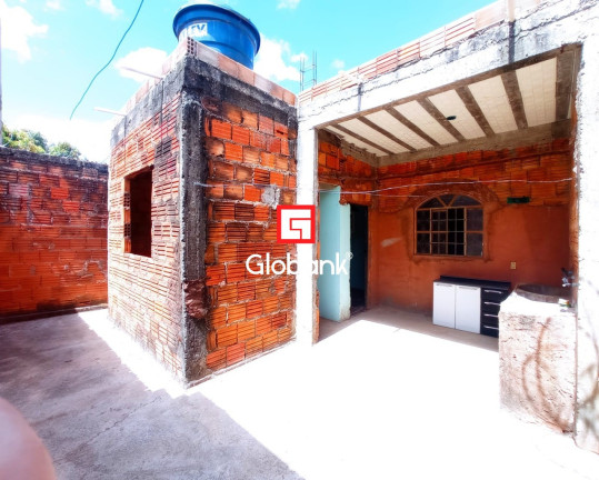Imagem Casa com 2 Quartos à Venda, 66 m² em Independência - Montes Claros