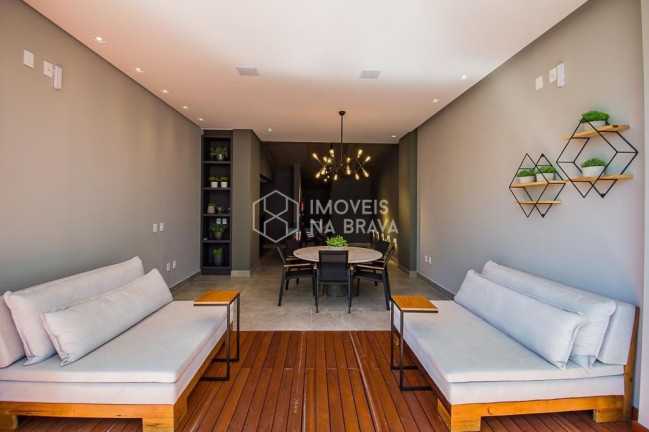 Imagem Cobertura com 3 Quartos à Venda, 240 m² em Centro - Itajaí