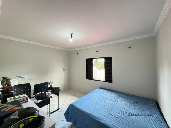 Imagem Sobrado à Venda, 264 m² em Córrego Longe - Umuarama