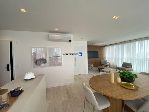 Imagem Apartamento com 3 Quartos à Venda, 250 m² em Itaim Bibi - São Paulo