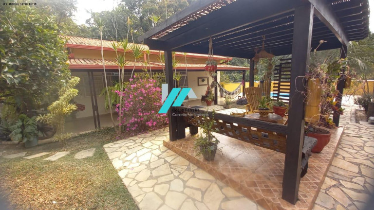 Imagem Fazenda à Venda, 1.080 m² em Parque Ipiranga - Betim Imagem Fazenda à Venda, 1.080 m² em Parque Ipiranga - Betim