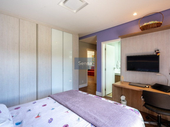 Imagem Casa com 5 Quartos à Venda,  em Medeiros - Jundiaí
