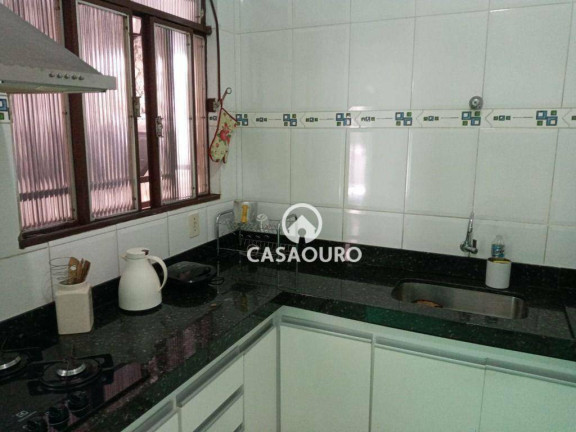 Imagem Casa com 4 Quartos à Venda, 197 m² em Santa Efigênia - Belo Horizonte Imagem Casa com 4 Quartos à Venda, 197 m² em Santa Efigênia - Belo Horizonte