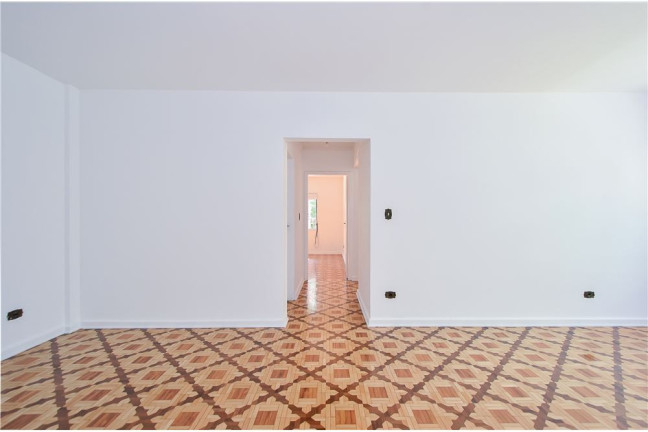 Imagem Imóvel com 2 Quartos à Venda, em Vila Madalena - São Paulo Imagem Imóvel com 2 Quartos à Venda, em Vila Madalena - São Paulo