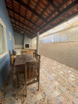 Imagem Casa com 3 Quartos à Venda, 97 m² em Itacolomi - Piçarras
