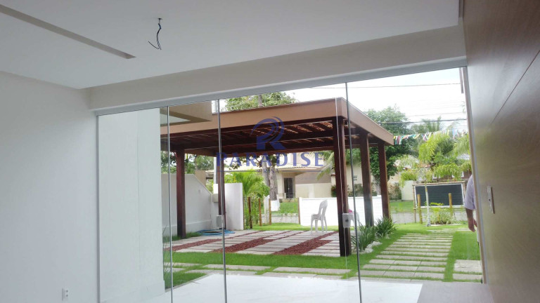 Imagem Casa com 6 Quartos à Venda, 350 m² em Guarajuba - Camaçari Imagem Casa com 6 Quartos à Venda, 350 m² em Guarajuba - Camaçari