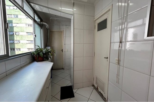 Imagem Imóvel com 3 Quartos à Venda, 145 m² em Santa Cecília - São Paulo Imagem Imóvel com 3 Quartos à Venda, 145 m² em Santa Cecília - São Paulo