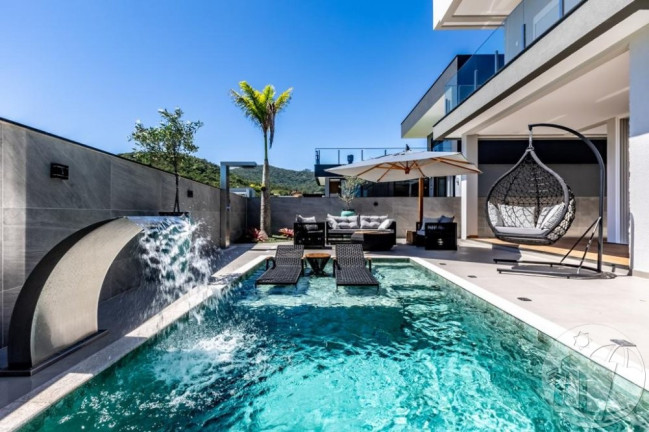 Imagem Casa de Condomínio à Venda, 163 m² em Santa Regina - Camboriú