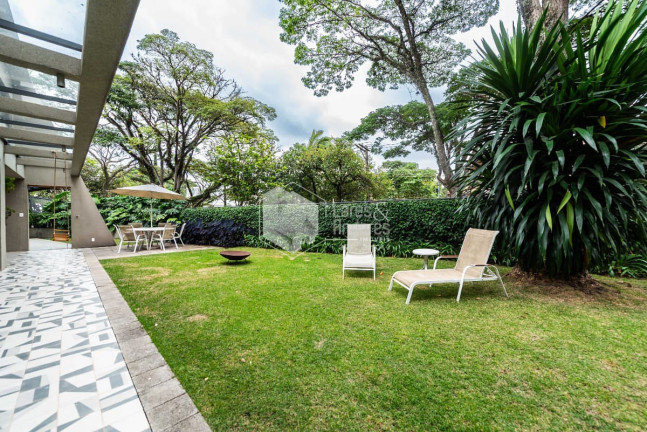 Imagem Casa com 5 Quartos à Venda, 377 m² em Cerqueira César - São Paulo Imagem Casa com 5 Quartos à Venda, 377 m² em Cerqueira César - São Paulo
