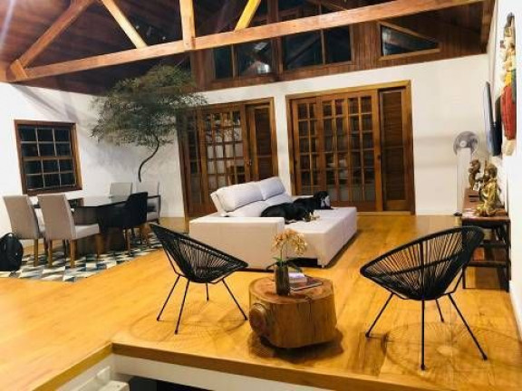 Imagem Casa com 2 Quartos à Venda, 300 m² em Guarapiranga - São Paulo