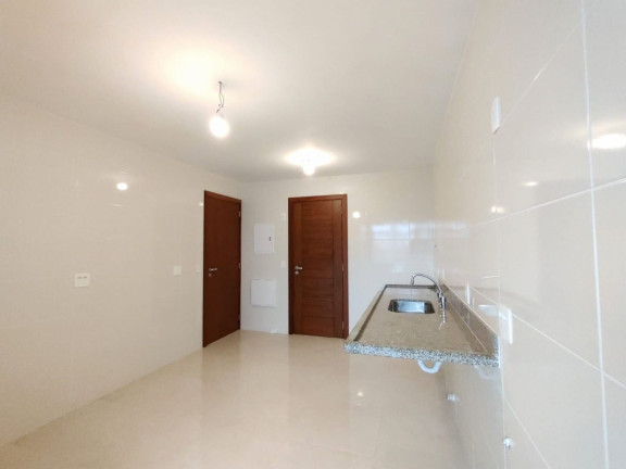 Imagem Imóvel com 3 Quartos à Venda, 112 m² em Tijuca - Teresópolis