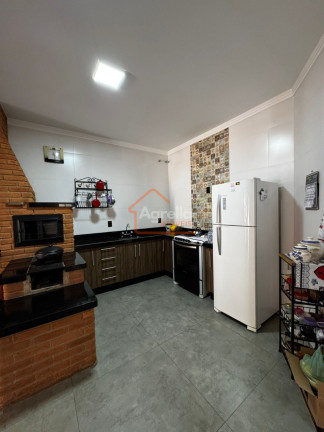 Imagem Casa com 3 Quartos à Venda, 160 m² em Jardim Flamboyant - Mogi Mirim
