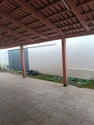 Imagem Casa com 3 Quartos à Venda, 200 m² em Jardim Petrópolis - Goiânia Imagem Casa com 3 Quartos à Venda, 200 m² em Jardim Petrópolis - Goiânia