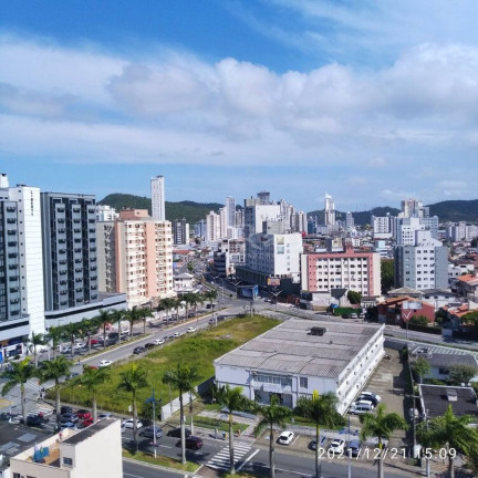 Imagem Apartamento com 3 Quartos à Venda, 135 m² em Centro - Itajaí Imagem Apartamento com 3 Quartos à Venda, 135 m² em Centro - Itajaí