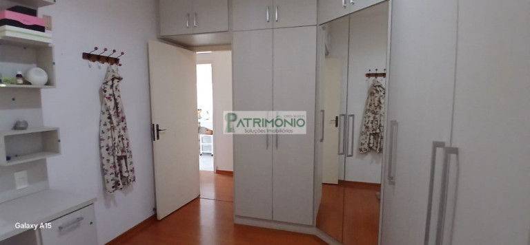 Imagem Casa com 4 Quartos à Venda, 303 m² em Colinas Do Castelo - Jaguariúna Imagem Casa com 4 Quartos à Venda, 303 m² em Colinas Do Castelo - Jaguariúna