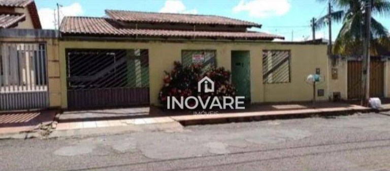 Casa com 5 Quartos à Venda, 320 m² em Setor Afonso Pena - Itumbiara