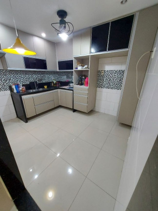 Imagem Casa com 4 Quartos à Venda, 180 m² em Parque Duque - Duque De Caxias