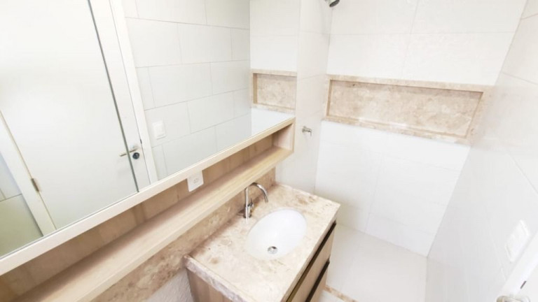 Imagem Casa com 3 Quartos à Venda, 84 m² em Lagoa Redonda - Fortaleza