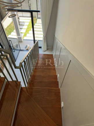 Imagem Casa com 3 Quartos à Venda, 170 m² em Dom Bosco - Itajaí
