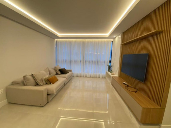 Imagem Apartamento com 2 Quartos para Alugar, 1 m² em Centro - Balneário Camboriú
