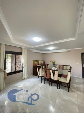 Imagem Casa com 4 Quartos à Venda, 240 m² em Centro - Torres