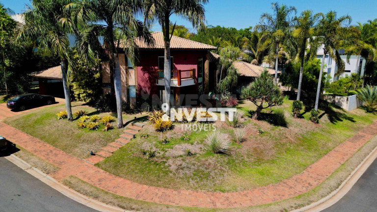 Sobrado com 5 Quartos à Venda, 460 m² em Alphaville Goiás - Goiânia