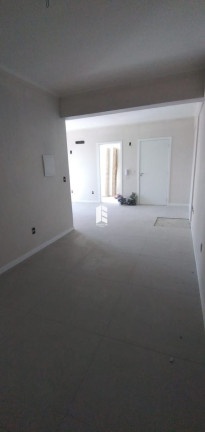 Imagem Cobertura com 4 Quartos à Venda, 210 m² em Nossa Senhora Medianeira - Santa Maria